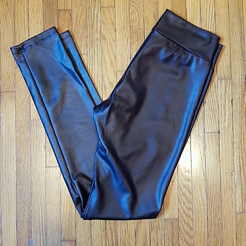 Soprano pleather pants