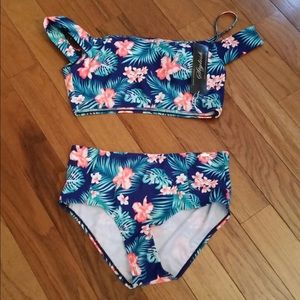 Brand new 2 piece blue floral bathing suit