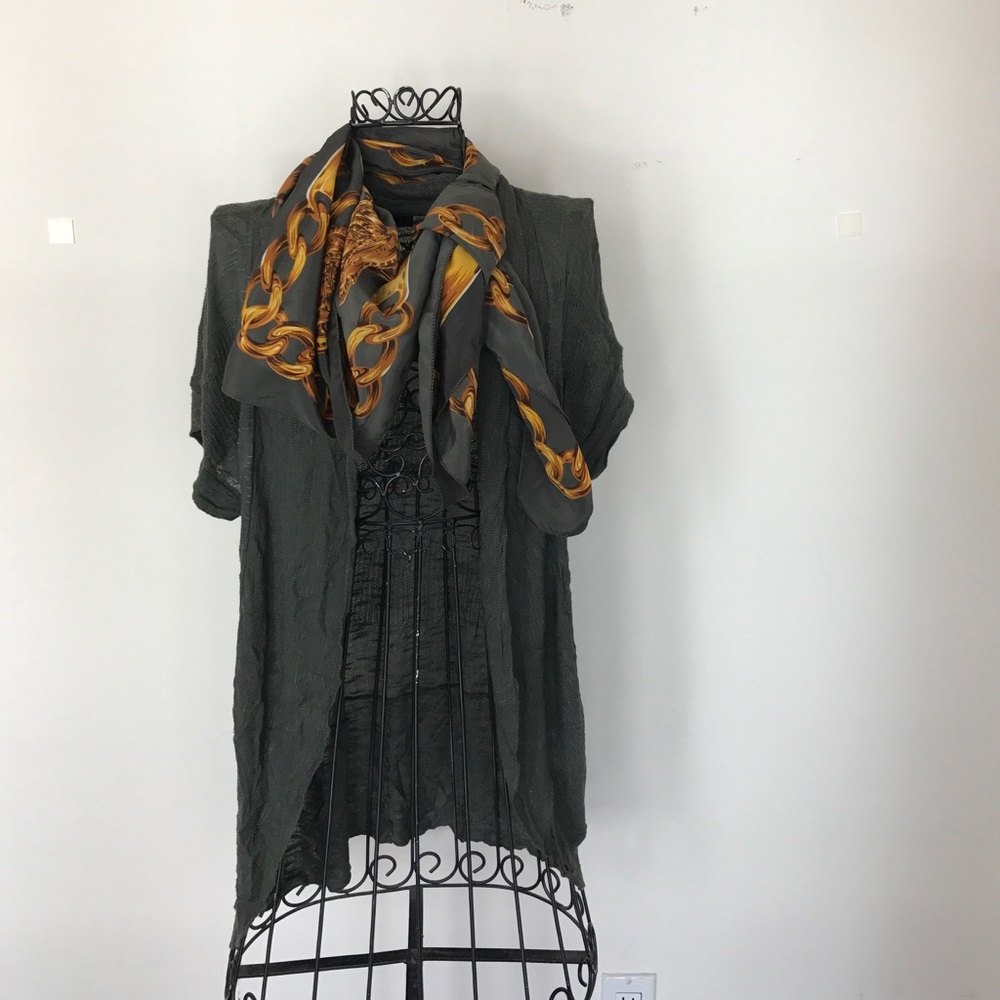 Scarf - Picture 6 of 8