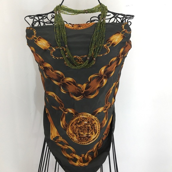 Scarf - Picture 3 of 8