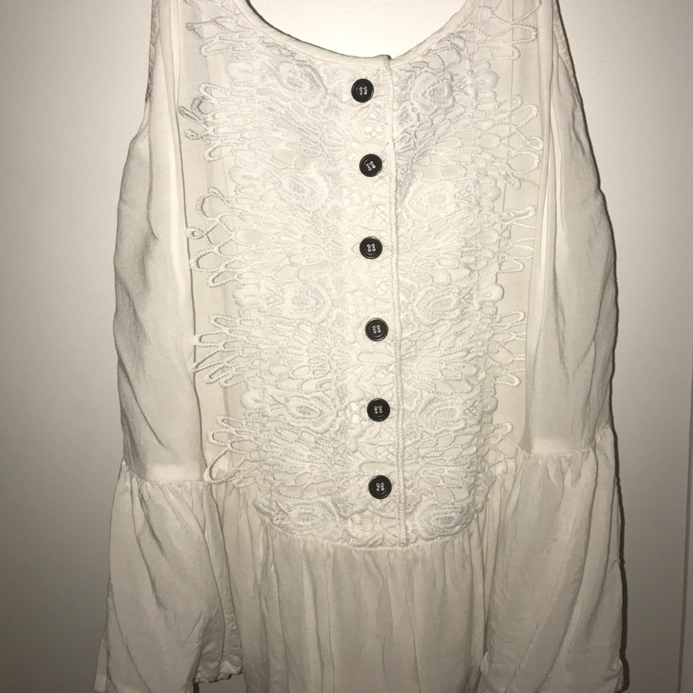 White summer peplum tank