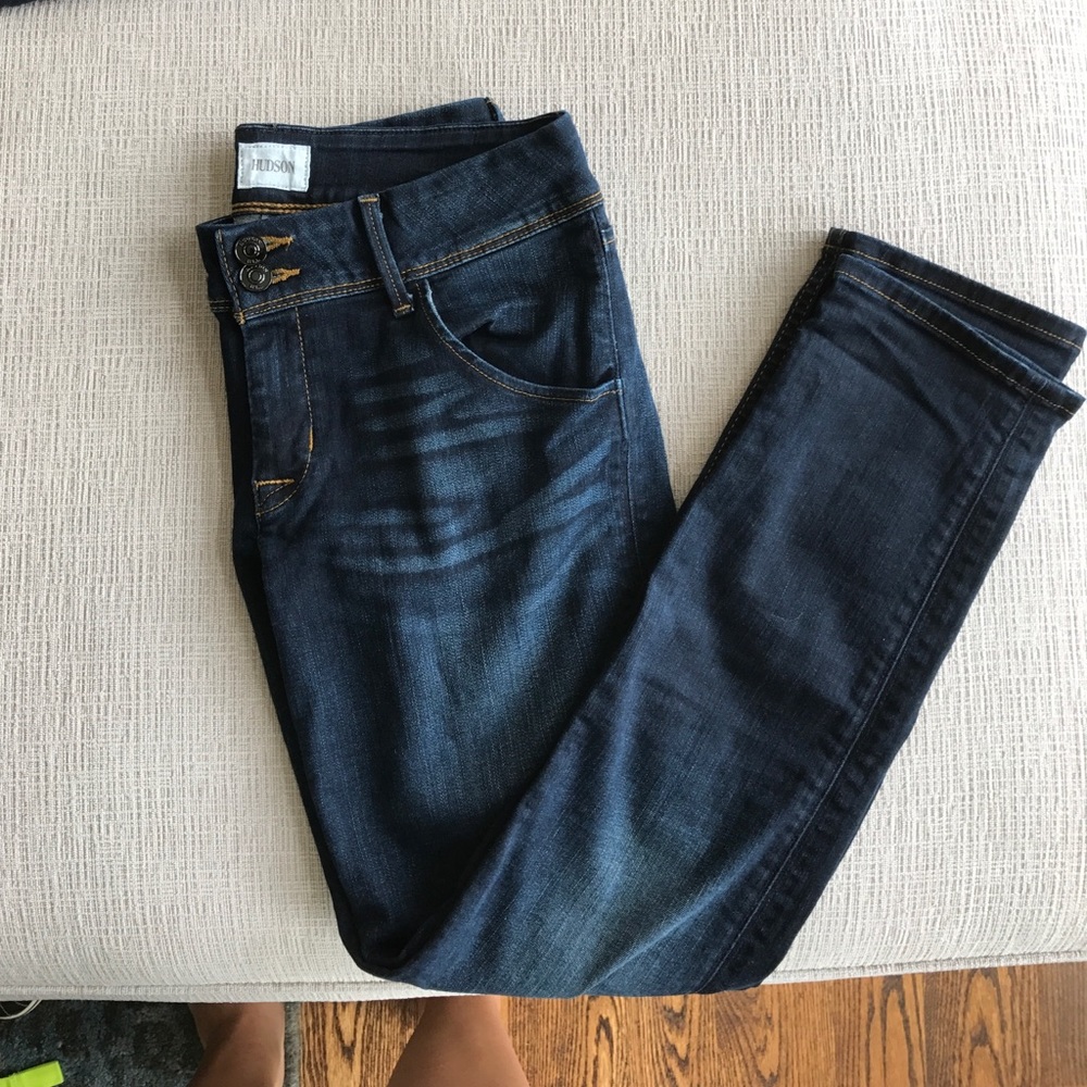 Hudson- dark wash size 28
