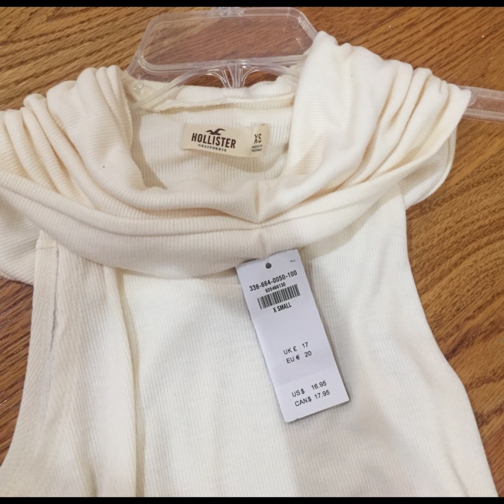 Brand new cowel neck tank - Picture 3 of 3