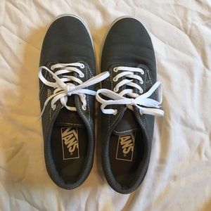 Vans low top grey sneakers