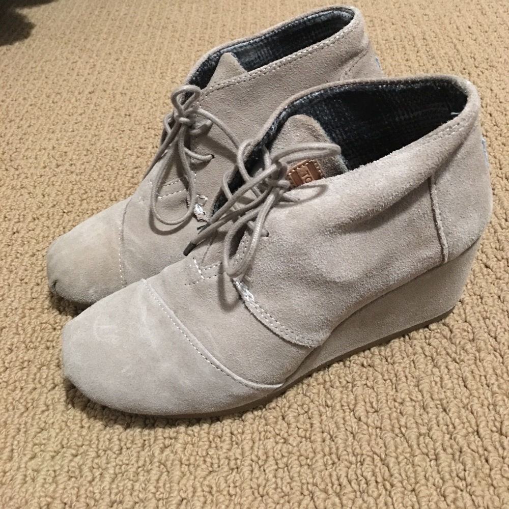 Toms desert wedge/ suede taupe