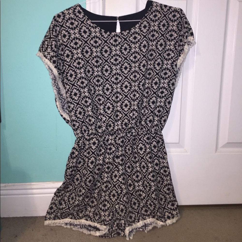 Black & white patterned romper