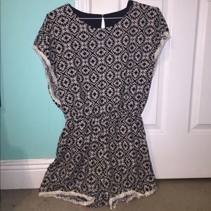 Black & white patterned romper