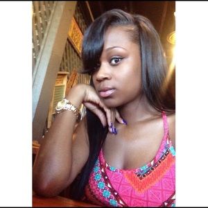 Meet your Posher, Desiree