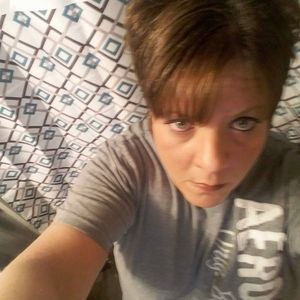 Meet your Posher, Becky