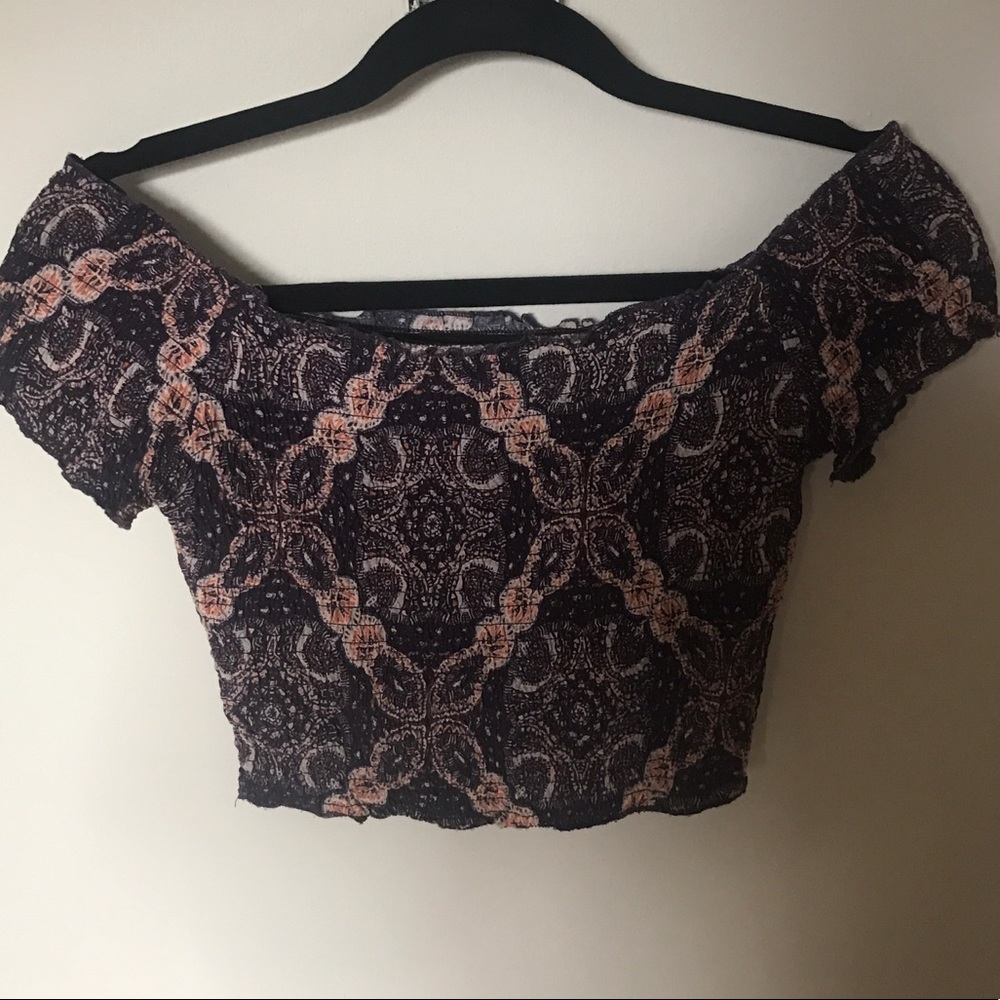 KENDALL AND KYLIE Purple Printed Crop Top