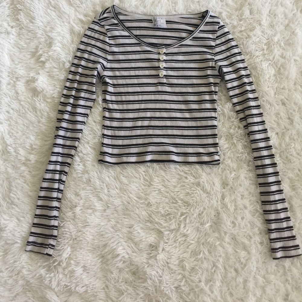 Long sleeve crop top from H&M