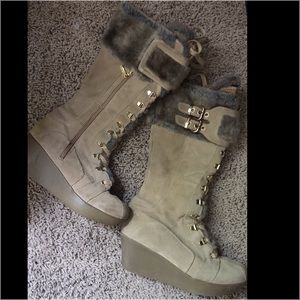 Report faux fur tan, gray & gold wedge boots