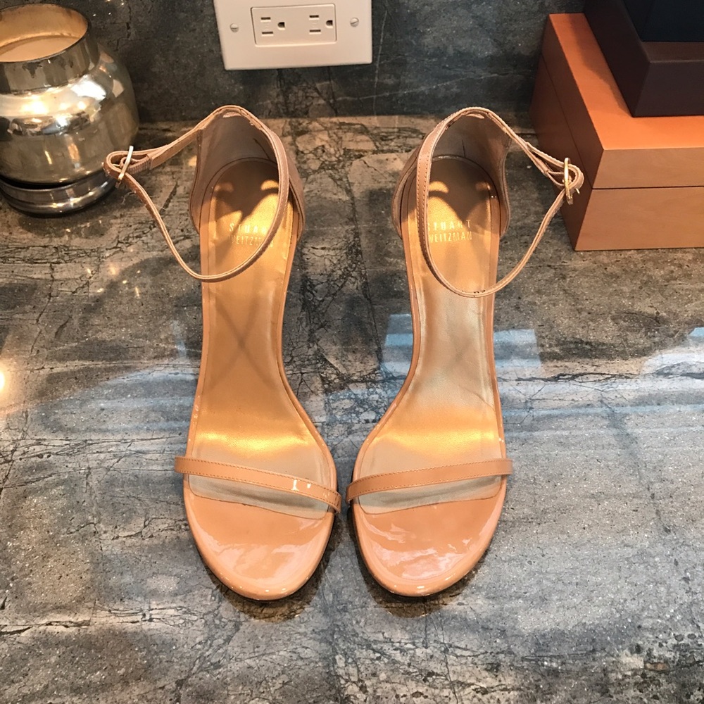 Stuart Weitzman Nudist
