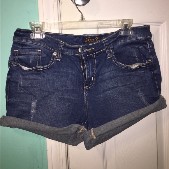 Denim shorts - Picture 1 of 2