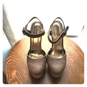 Charming Charlie's Platforms