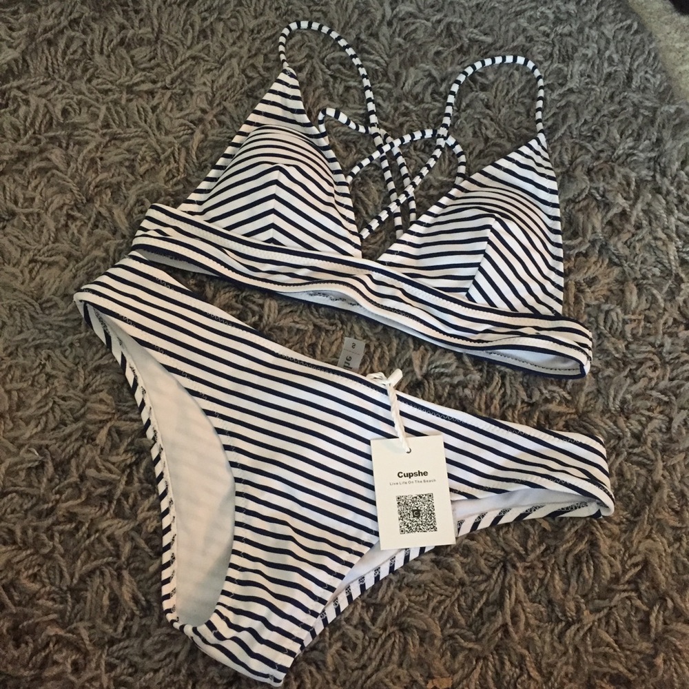 Cupshe Hit Summer Stripe Bikini Set