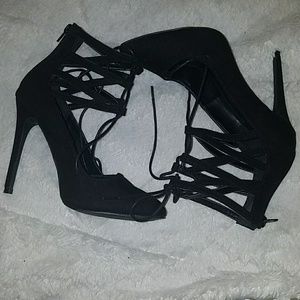 Stella heels