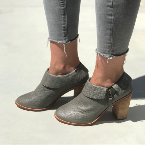 Distressed Leather Fold-Over Phython Block Booties - Picture 3 of 7