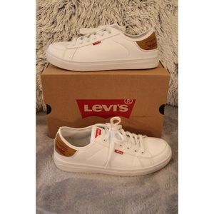Levi's Sneakers- comes with box!