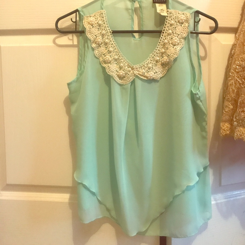 Summer cute top. Chiffon material