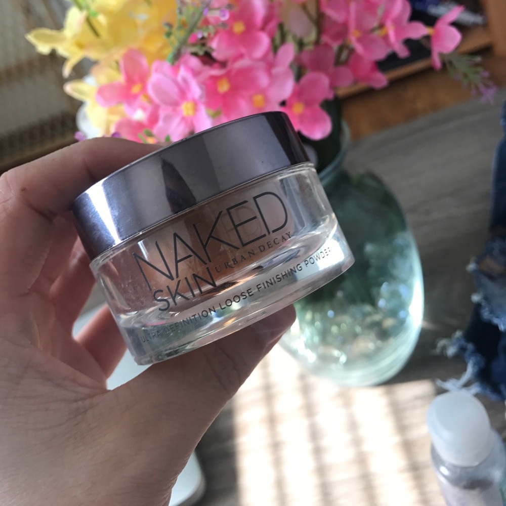 Urban Decay Naked Skin Loose Finishing Powder