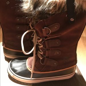 Joan Of Arctic Sorel boots