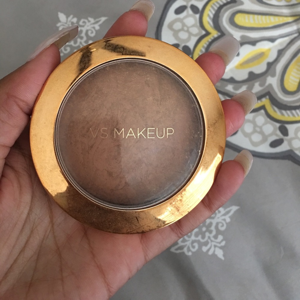 VS MAKEUP BRONZER