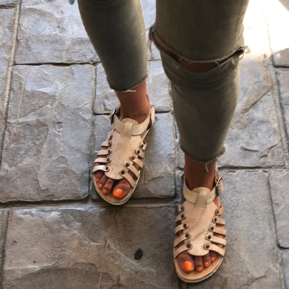 Last 1 Goodyear Handmade Distressed Fisherman - Picture 5 of 7