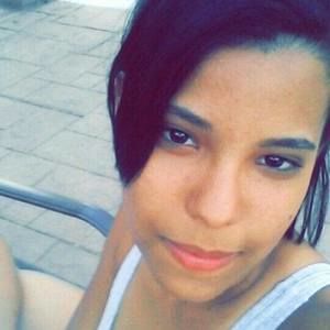 Meet your Posher, Aris