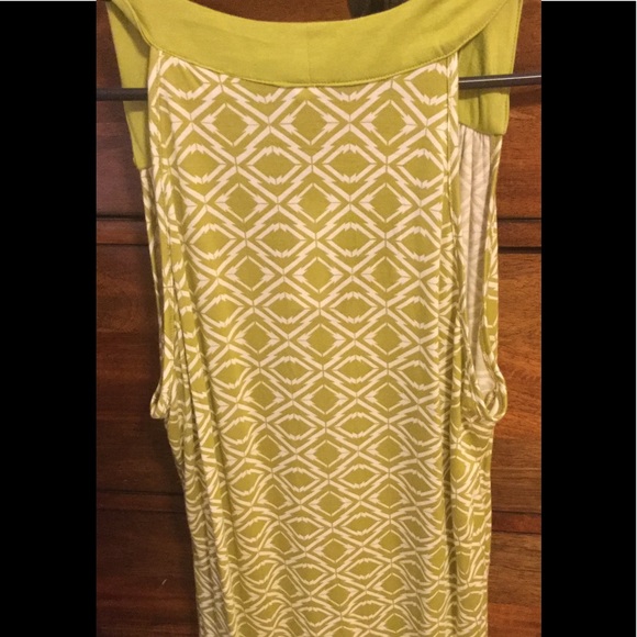 Banana Republic Tank - Picture 2 of 3