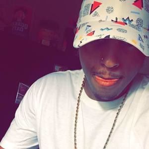 Meet your Posher, Kenneth