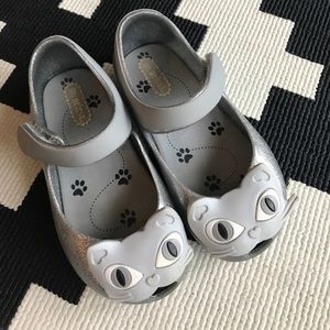 Mini Melissa glitter kitty shoes. 8