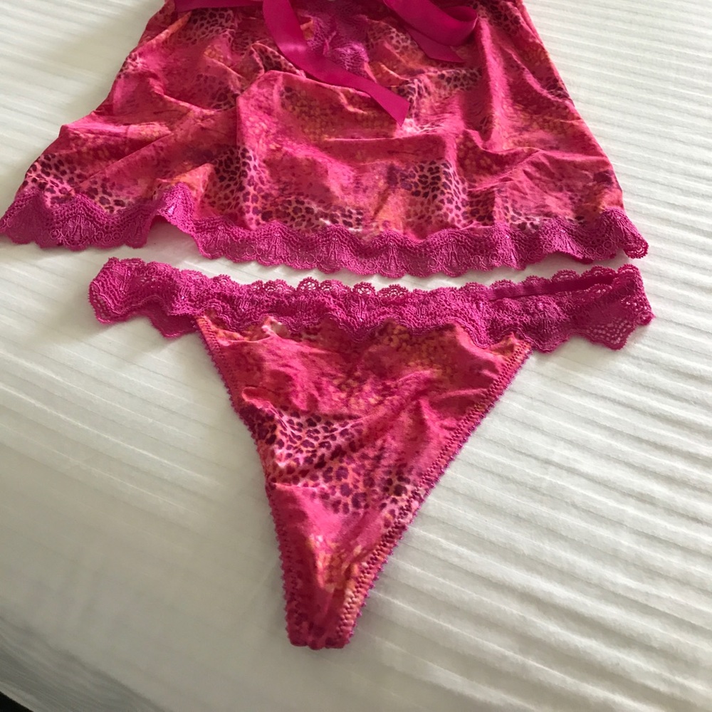 PJ Set... - Picture 2 of 4