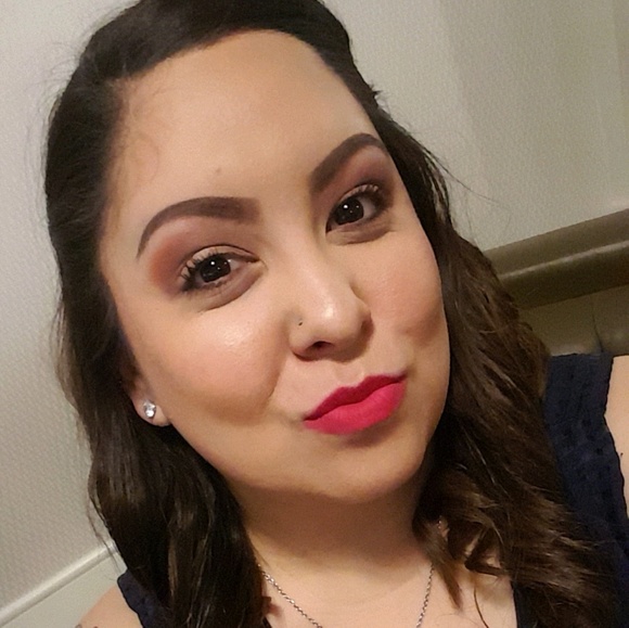 Meet your Posher, Rachael - Picture 1 of 1