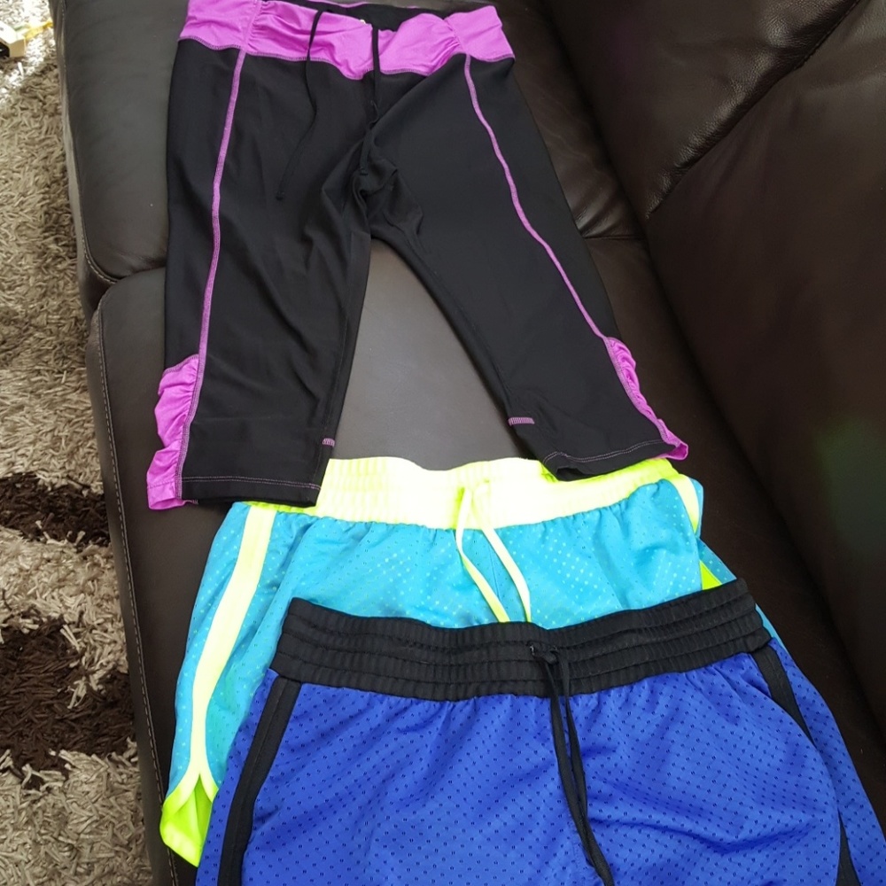 2 xersion exercise shorts plus 1 Capri