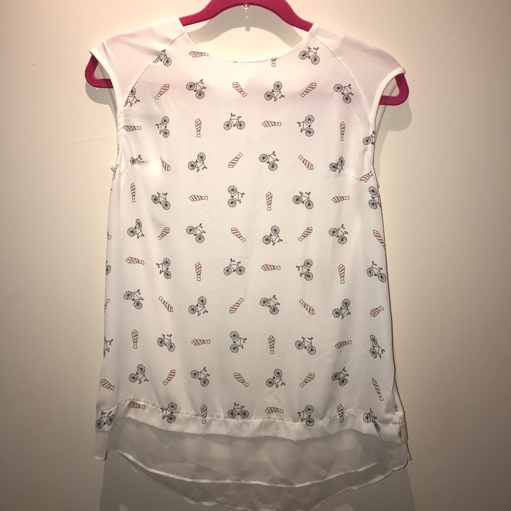 NWOT White shirt with Bicycle print
