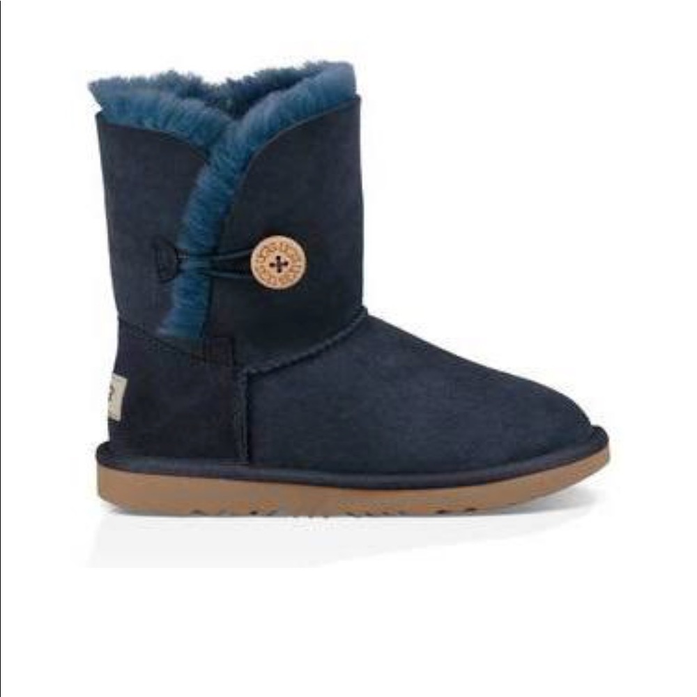•UGGS• Blue Bailey Button 🌟Sunday Sale🌟 - Picture 1 of 8