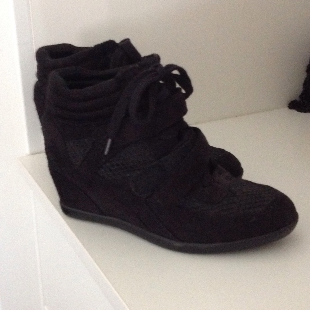 Madden Girl high top sneakers