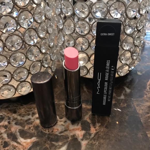 💋MAC Limited Edition "Extra Sweet" Huggable Lip💋 - Picture 1 of 2