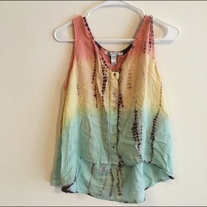 Rainbow tie dye loose sleeveless top!