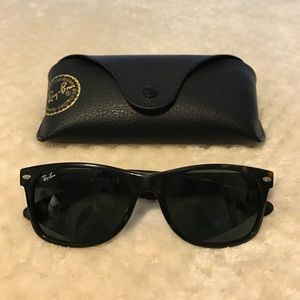 Wayfarer turtle Raybans