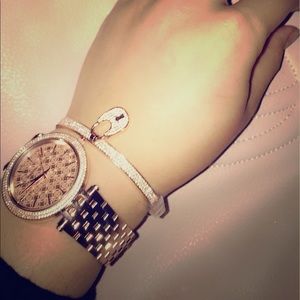 Michael kors rose gold bracelet