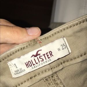 Beige hollister skinny jeans size 1