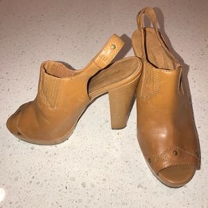 BCBG Platform Sling-back Open Tow