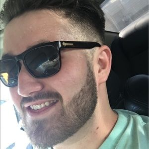 Meet your Posher, Cody