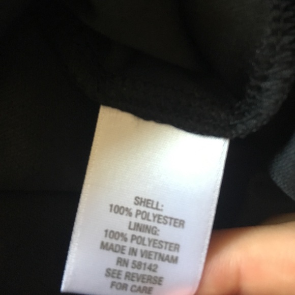 Black dress - Picture 4 of 8