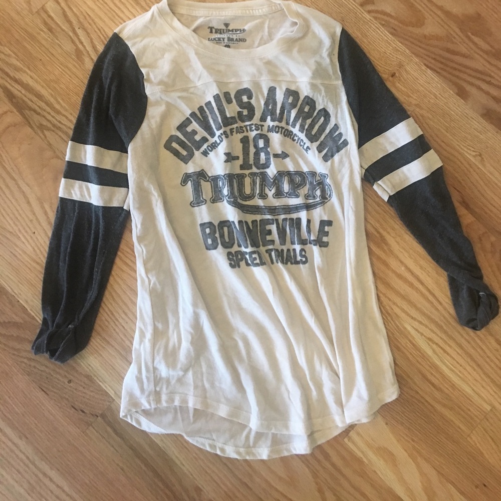 Lucky Brand long sleeve tshirt