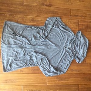 GAP maternity workout zip up hoodie