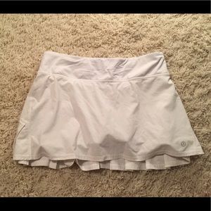 White lululemon tennis skirt