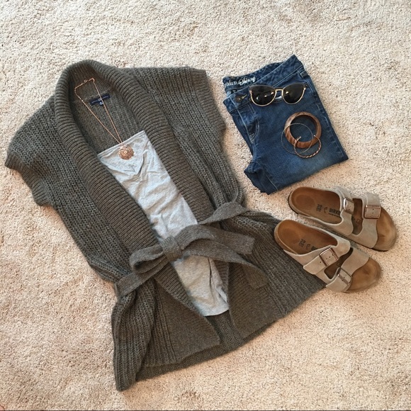 GAP Sweaters - Sleeveless Cardigan